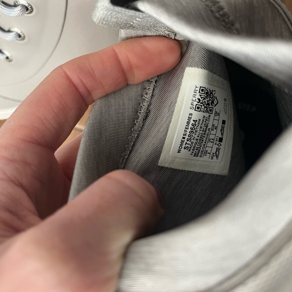 Sperry Light Gray Sneakers - Picture 4 of 4